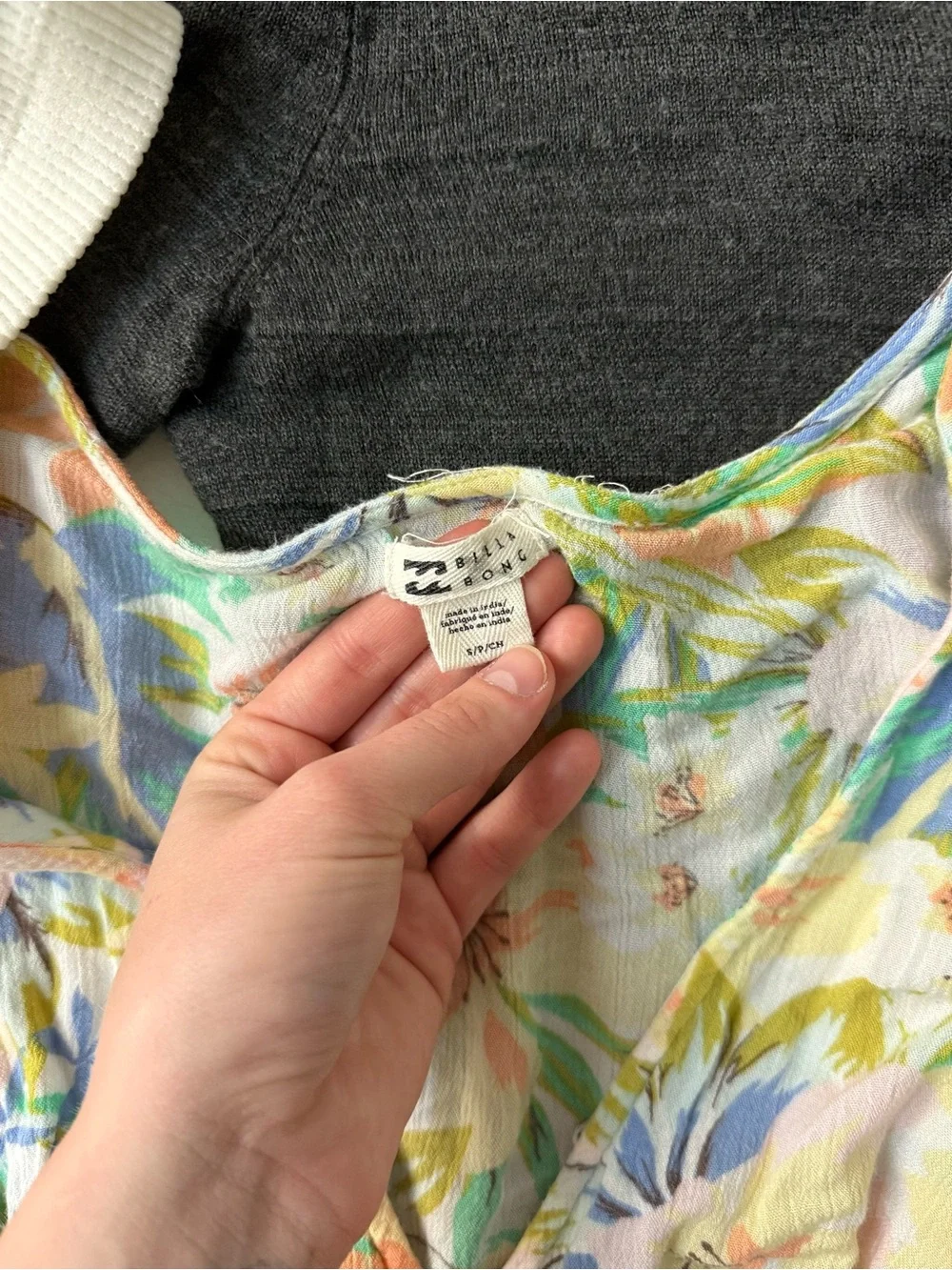 Mixed Lot of Women’s S/M Tops and Joggers Resale or Wardrobe Refresh